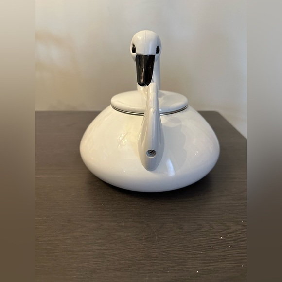 SOLD- Vintage Kamenstein Swan Kettle Whistling Tea Pot White Enamel Stove Top - Picture 3 of 10